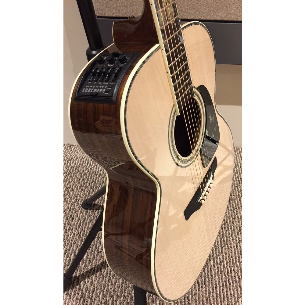Takamine LTD 2018 Gifu Cho NEX Acoustic Guitar Glossy Lift Out Antique White